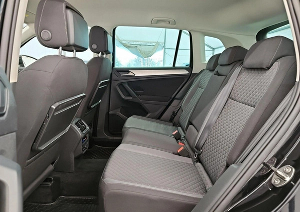Volkswagen Tiguan cena 108500 przebieg: 105251, rok produkcji 2019 z Nekla małe 407
